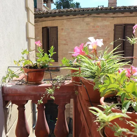 Decio's Balcony アパート *