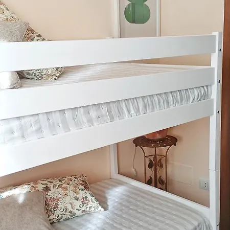 Decio's Balcony アパート *